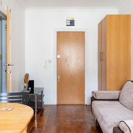London Central Studio 외부 사진