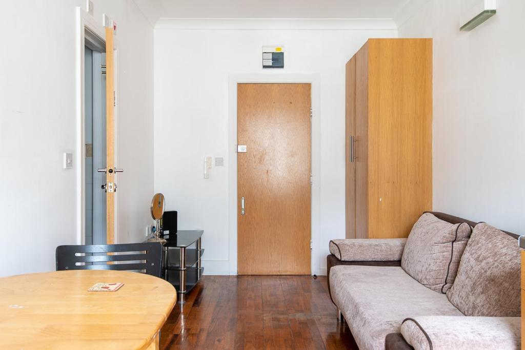 London Central Studio 외부 사진